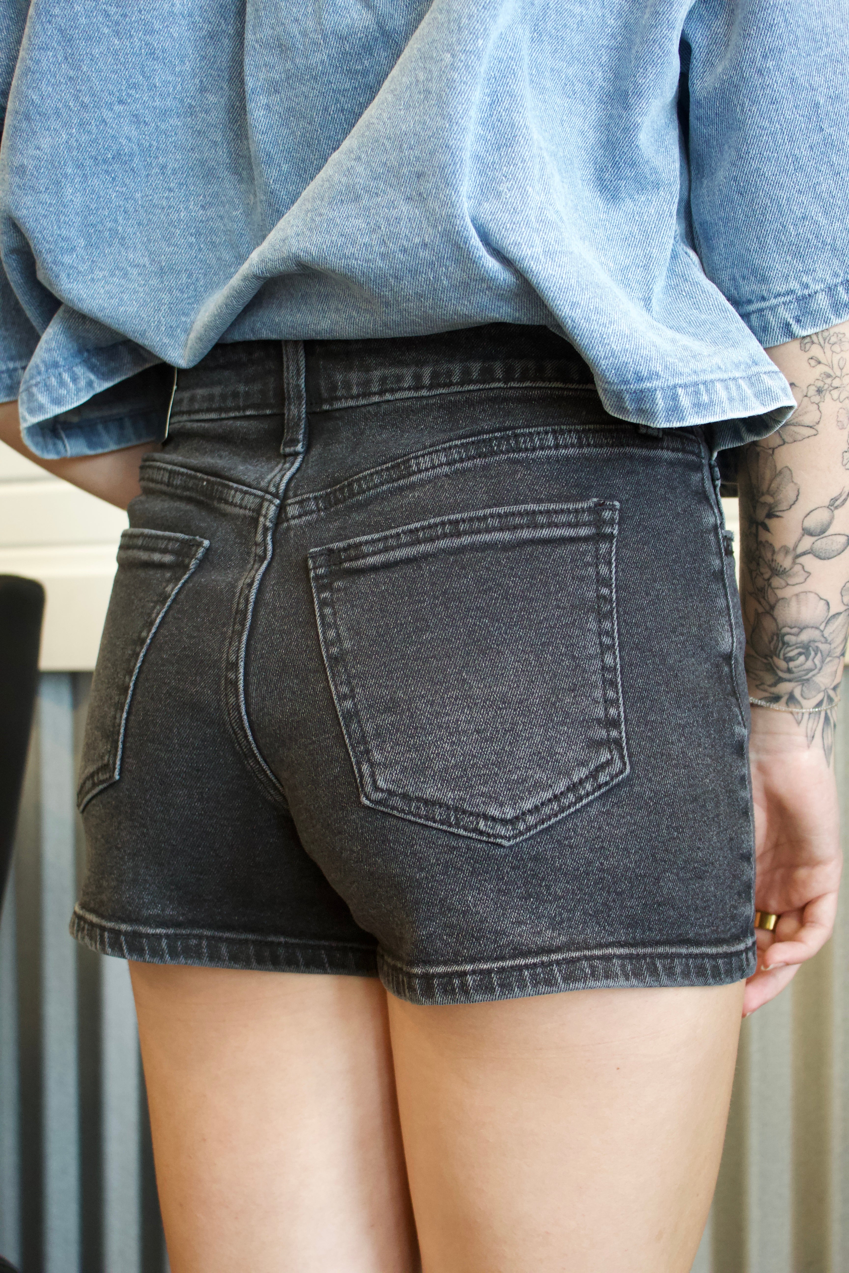 Black Washed Classic Hemmed Short